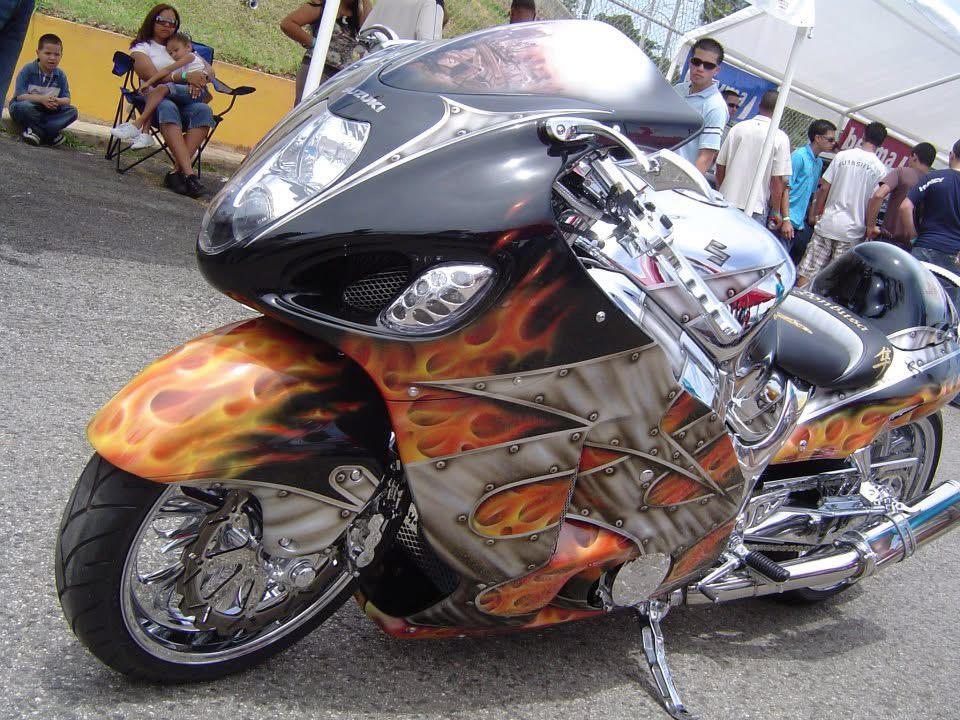 Suzuki Hayabusa airbrushed with realistic flames and metal rivet panels
